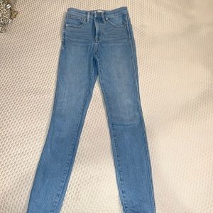 Med well womens 10” high rise skinny Jean 25T